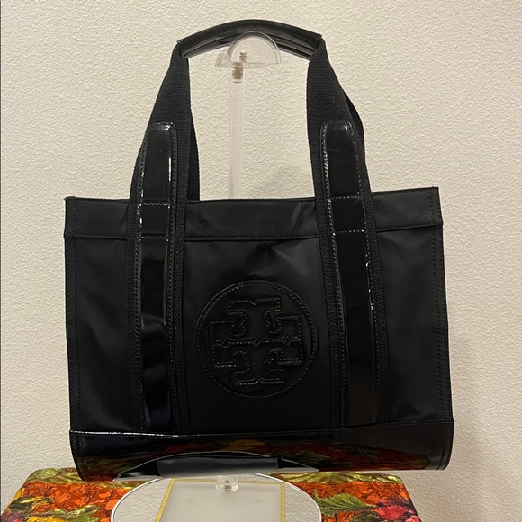 Tory Burch Handbags - Tory Burch Medium Ella Tote